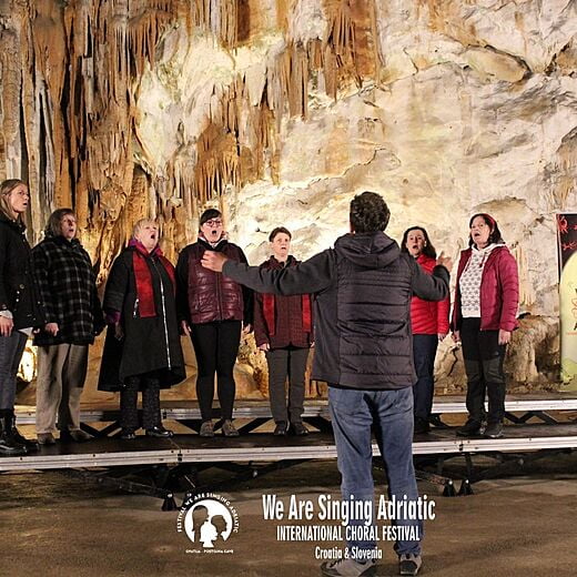 WOMEN'S CHOIR OF CULTURAL SOCIETY VIDOVO