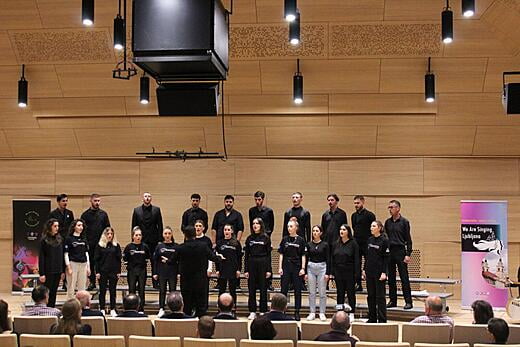 SIPARATUM CHOIR - Peja